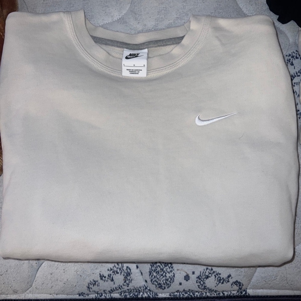 Nike crewneck